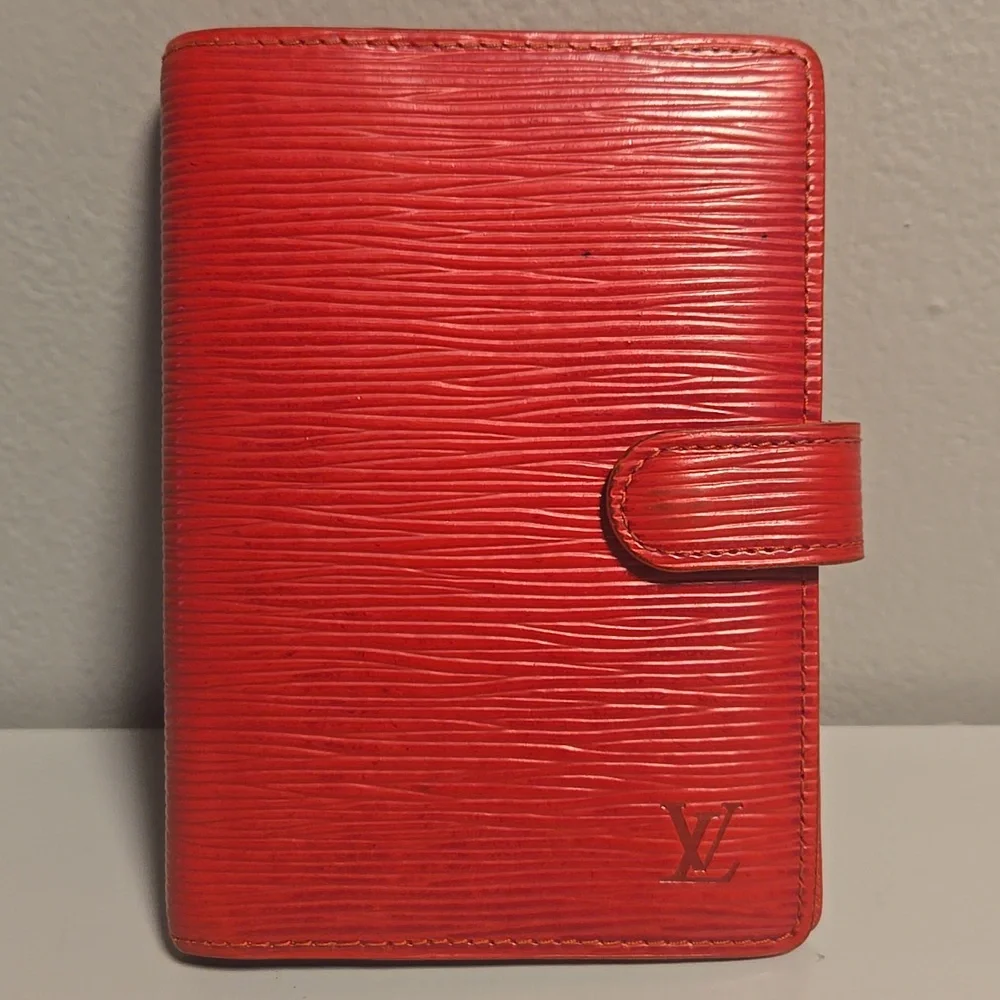 Louis Vuitton Epi PM Agenda Red
